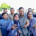 ក្រសួងការងារ៖ រាជធានីភ្នំពេញ មានឱកាសការងារជាង ២ម៉ឺនកន្លែង កំពុងរង់ចាំអតីតពលករត្រឡប់មកពីថៃ និងអ្នកកំពុងស្វែងរកការងារធ្វើ